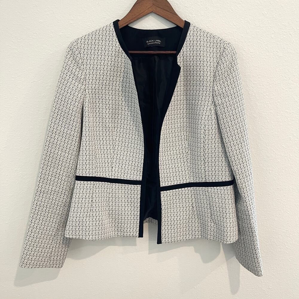 Black Label Evan Picone Chanel Inspired Tweed Jacket Black Silver Boucle Blazer
